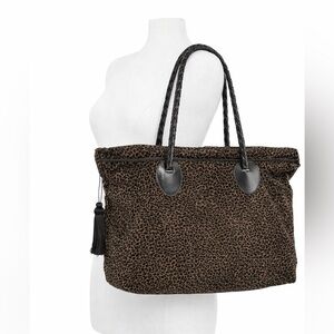 Leopard print oversized tote/travel weekender w faux leather braided straps